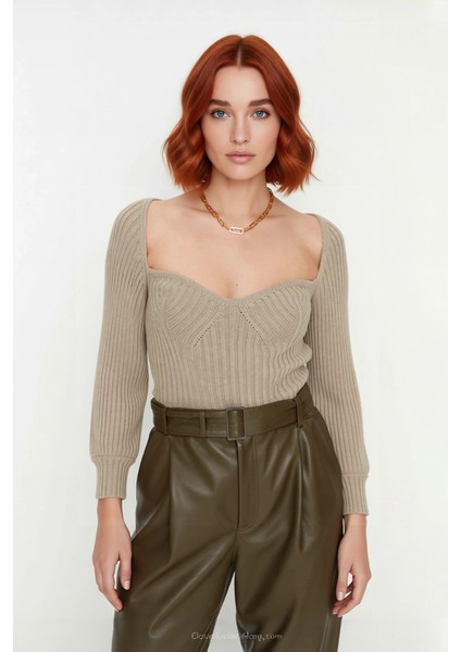 Kadın Kalp Yaka Crop Triko Kazak Regular Kalıp Uzun Kollu Fitilli Akrilik Günlük Şık Giyim