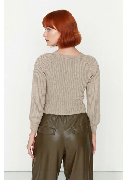 Kadın Kalp Yaka Crop Triko Kazak Regular Kalıp Uzun Kollu Fitilli Akrilik Günlük Şık Giyim fiyatları