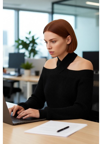 Kadın Düz Desen Akrilik Triko Crop Kesim Omuz Dekolteli Uzun Kollu Soğuk Hava Kazak Kaliteli fırsatları