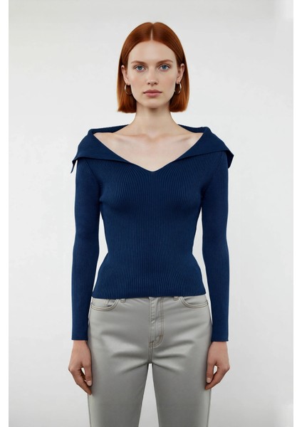 Kadın Modern Fitted Triko Bluz Devrik Carmen Yaka Ince Fitilli Dokuma Uzun Kol Crop Tasarım fiyatları