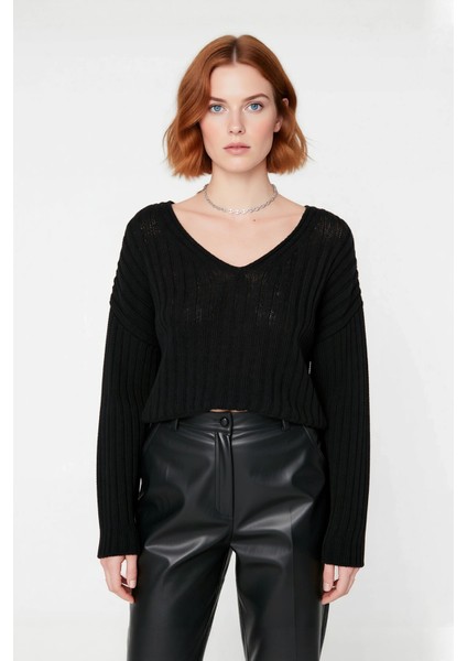 Kadın Basic V Yaka Geniş Kalıp Uzun Kollu Yünlü Triko Kazak Fitilli Dokusuyla Gün Boyu Konfor Sunar fiyatları