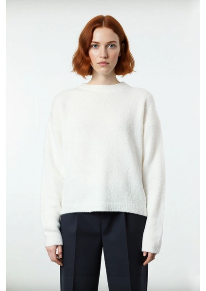 Kadın Geniş Kalıp Çizgili Kışlık Triko Kazak Rahat Bisiklet Yaka Düşük Kollu Konforlu Tasarım