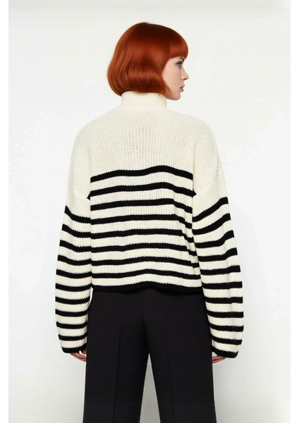 Kadın Düşük Kol Çizgili Dik Yaka Oversize Triko Kazak Rahat Crop Kesim Kış Modası Kaliteli modelleri