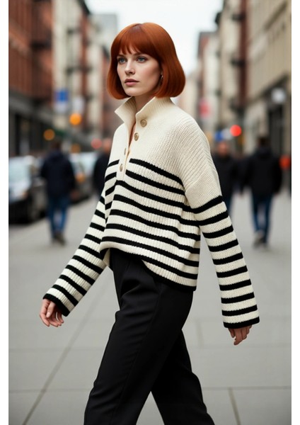 Kadın Düşük Kol Çizgili Dik Yaka Oversize Triko Kazak Rahat Crop Kesim Kış Modası Kaliteli fırsatları