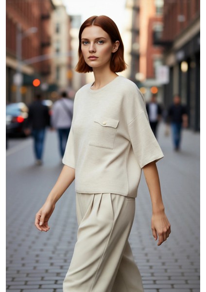 Kadınlara Özel Casual Stilin Vazgeçilmezi Regular Kalıp Bisiklet Yaka Kısa Kol Triko Üst Kaliteli fırsatları