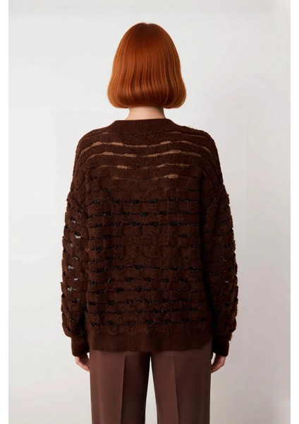 Kadın Casual Stiller Için Oversize Simli Ajurlu V Yaka Triko Kazak Düşük Kol Konforlu Tasarım modelleri