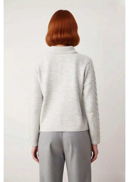 Kadın Modern ve Rahat Polo Yaka Saç Örgü Detaylı Regular Triko Kışlık Standart Kol Kazak Kaliteli modelleri