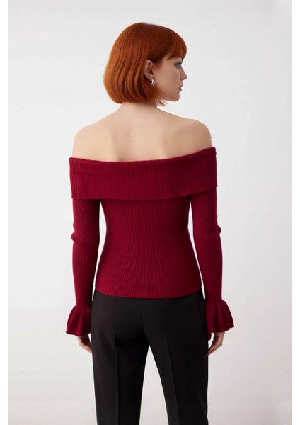 Kadın Bordo Akrilik Triko Kazak Fitted Kalıp Carmen Yaka Uzun Kollu Fitilli Şık Mevsimlik Kaliteli modelleri