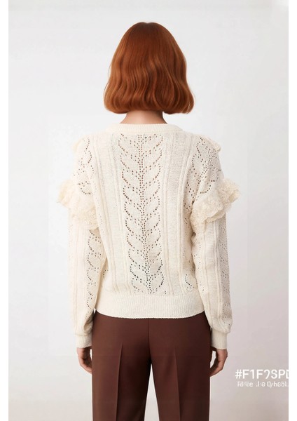 Kadın Regular Kalıp Dantelli Işlemeli Bisiklet Yaka Uzun Kollu Triko Kazak Casual Tarz Kaliteli fiyatları