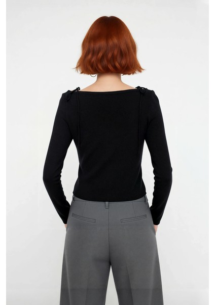 Kadın Ince Triko Hırka Siyah Fitted Kayık Yaka Crop Uzun Kollu Düşük Kol Rahat Şık Modern Basic modelleri