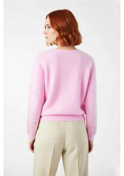 Bayan Pembe Işıltılı Taş Detaylı Yumuşak Triko Kazak Bisiklet Yaka Rahat ve Modern Tasarım fiyatları