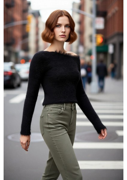 Kadınlar Için Kışlık Şık Crop Polyester Triko Kazak Kayık Yaka Regular Kalıp Uzun Kollu Gündelik fırsatları