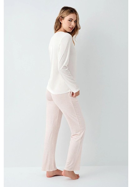3417B Kadın Beyaz Uzun Kollu Bisiklet Yaka Battal Pijama Takımı fırsatları