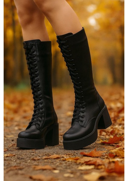 Kadın Bağcıklı Platform Topuklu Uzun Çizme