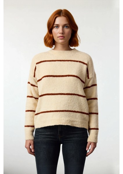 Kadın Soğuk Havalar Için Oversize Çizgili Triko Kazak Bisiklet Yaka Düşük Kol Şık ve Modern fiyatları