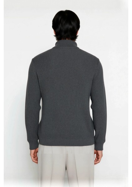 Erkek Basic Regular Fit Fermuarlı Dik Yaka Selanik Örgü Triko Kazak Günlük Stilinize Modern Dokunuş. modelleri