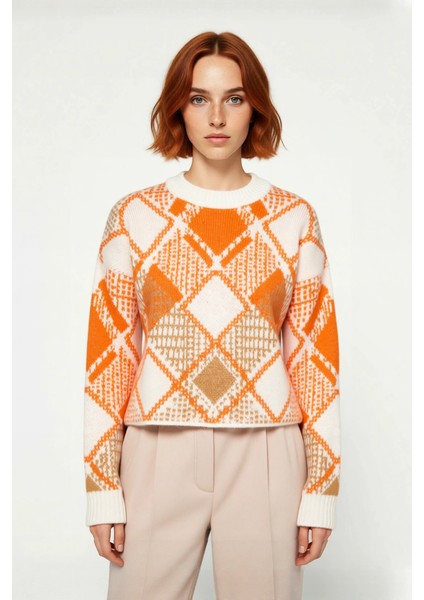 Kadınlara Özel Basic Kesim Düşük Kol Bisiklet Yaka Crop Triko Kazak Soğuk Günlerin Favorisi fiyatları