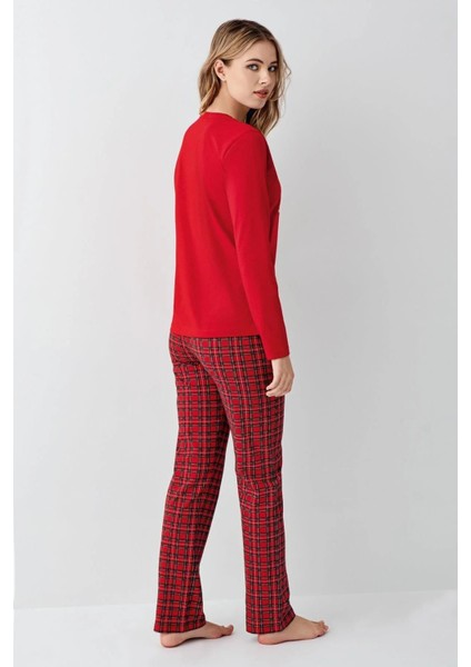 3514 Kadın Kırmızı Uzun Kollu Kış Temalı Pijama Takımı fiyatları