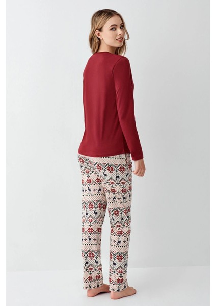 3452 Kadın Kırmızı Uzun Kollu Kış Temalı Pijama Takımı indirimleri