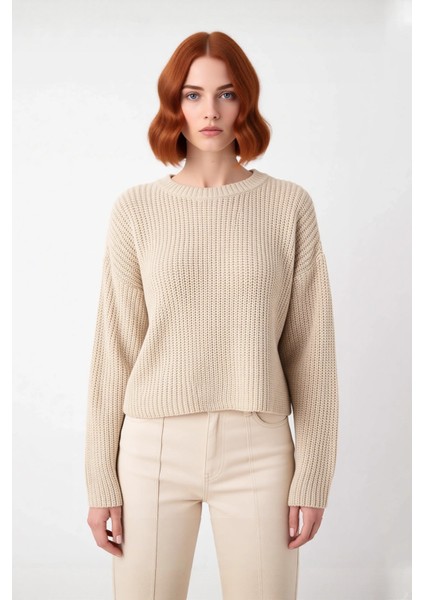 Kadın Crop Boy Akrilik Triko Kazak Bisiklet Yaka Geniş Kalıp Çizgili Soğuk Havalara Uygun Kaliteli fiyatları