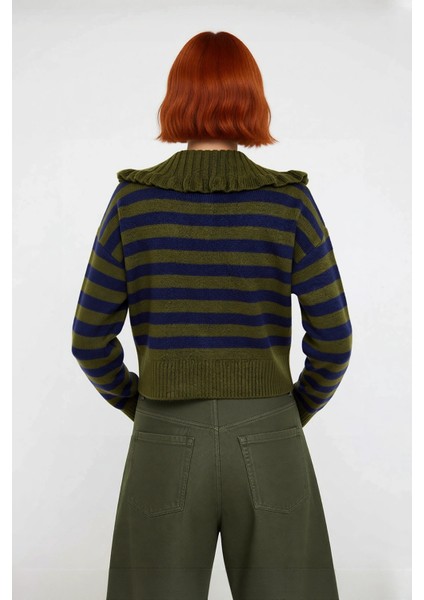 Kadın Casual Crop Regular Kalıp Triko Kazak Devrik Yaka Çizgili Düşük Kollu Soğuk Havalar Için modelleri