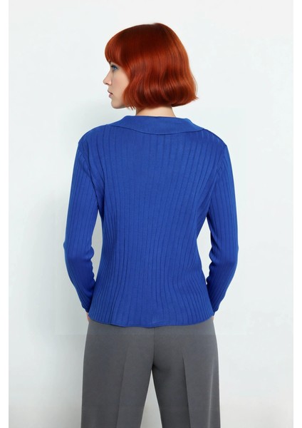 Kadınlar Için Uzun Kollu Regular Fitilli Triko Kazak Polo Yaka Detaylı Kışlık Şık Görünüm Kaliteli modelleri