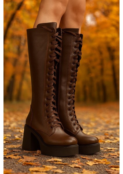 Kadın Bağcıklı Platform Topuklu Uzun Çizme modelleri