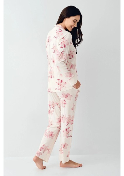 9056 Kadın Krem Uzun Kollu Önden Düğmeli Gömlek Pijama Takımı fırsatları