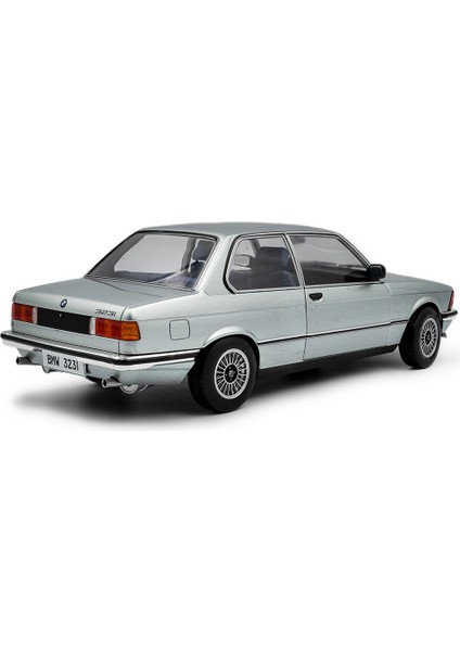 1:18 Solido 1980 Bmw 323I (E21) fiyatları