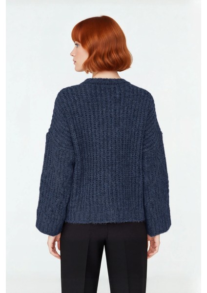 Kadın Günlük Oversize Kesim Saç Örgüsü Desenli Triko Kazak Kış Sonbahar Için Bisiklet Yaka modelleri