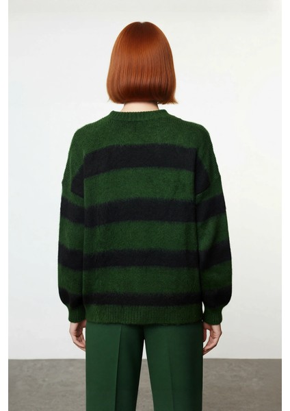 Kadın Geniş Kalıp Çizgili Triko Kazak Rahat Bisiklet Yaka Tasarımı Kış Günleri Için Konforlu Seçim fiyatları