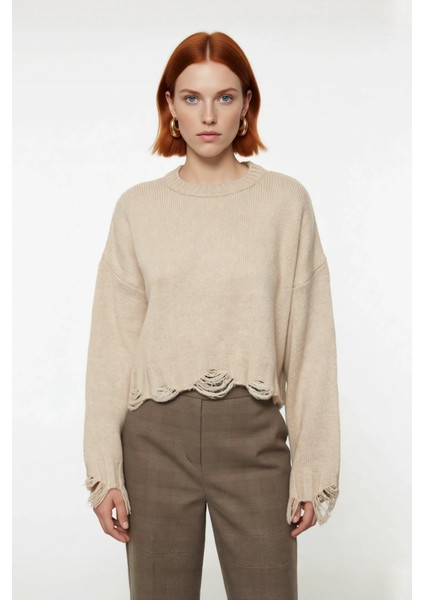 Kadın Basic Siluet Oversize Triko Kazak Crop Düşük Kol Akıtma Detaylı Soğuk Havalar Için Ideal fiyatları