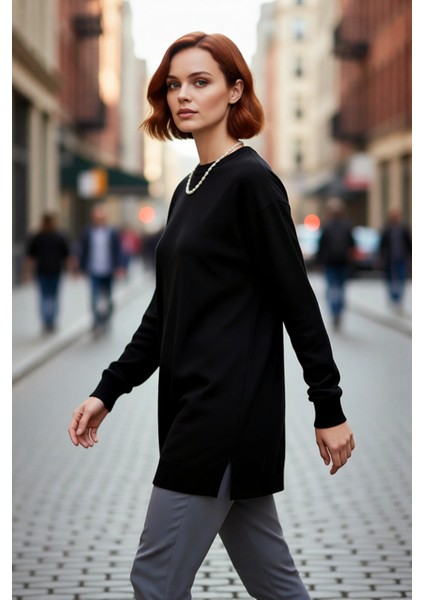 Kadın Relaxed Kalıp Bisiklet Yaka Triko Tunik Düşük Kol Düz Desenli Akrilik Materyal Yırtmaç Detaylı fırsatları