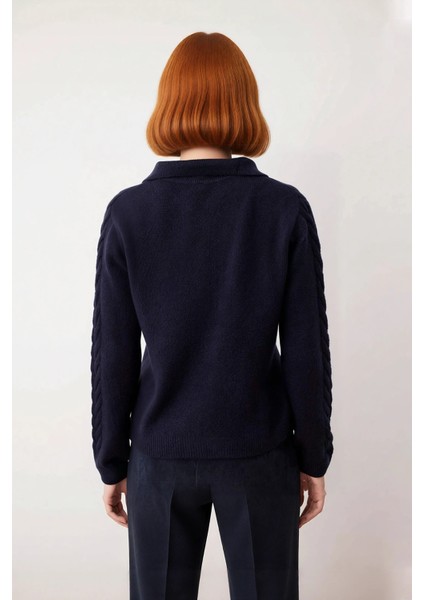 Kadın Modern ve Rahat Polo Yaka Saç Örgü Detaylı Regular Triko Kışlık Standart Kol Kazak Kaliteli modelleri