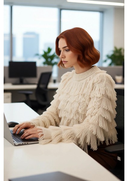 Kadın Standart Kol Püsküllü Triko Kazak Dokulu Yüzey Bisiklet Yaka Günlük Şık Kombinler Için