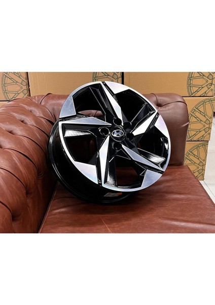 17 Inç 5X114,3 Hyundai Elantra Jant Takımı (4ADET) Uyumlu indirimleri
