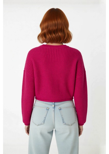 Modern Kadın Super Crop Oversize Bisiklet Yaka Dokulu Triko Akrilik Kazak Kış Kombinleri Için modelleri