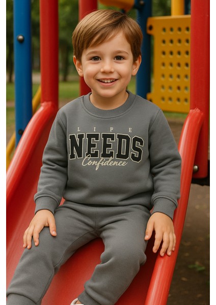 Erkek Çocuk Kışlık Eşofman Takımı Life Needs Confidence Yazılı Pamuklu Üç Iplik Şardonlu Günlük Kombin 2-3-4-5-6 Yaş