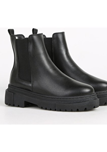 Siyah Kadın Bot Caserta New