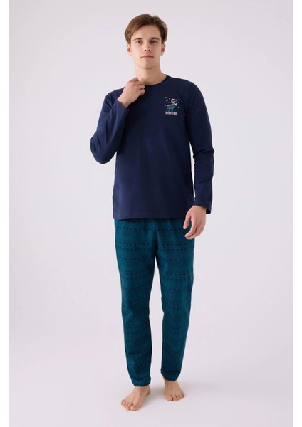 3135 Erkek Lacıvert Uzun Kollu Kış Temalı Pijama Takımı modelleri