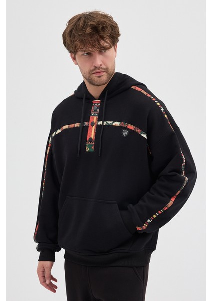 Unisex Rahat Bol Kesim "Havoc" Kapüşonlu Sweatshirt fiyatları