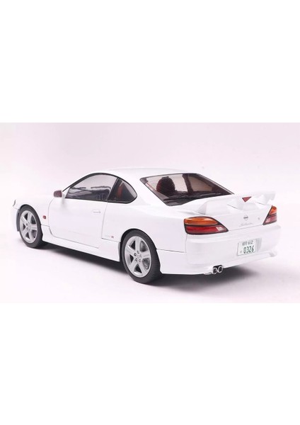 1:18 Solido 1999 Nissan Silvia S15 Spec-R Aero - Aspen White fiyatları