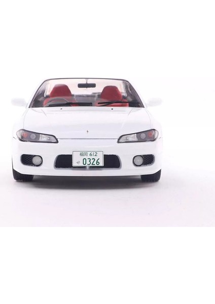 1:18 Solido 1999 Nissan Silvia S15 Spec-R Aero - Aspen White modelleri