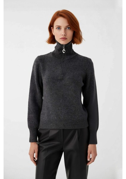 Kadın Fermuarlı Dik Yaka Regular Kalıp Selanik Dokuma Triko Kazak ile Kış Şıklığını Yakalayın fiyatları