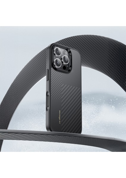 iPhone 16 Pro Max Kılıf Karbon Fiber M-Safe Kamera Butonlu Benks Hybrid Armorpro Montage Kevlar Siya