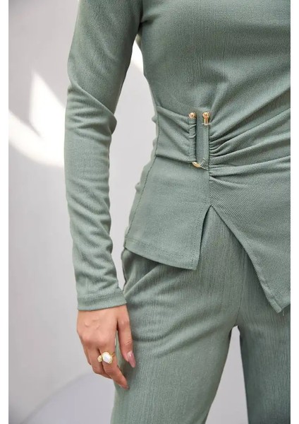 Yandan Tokalı Geniş Paça Takım indirimleri