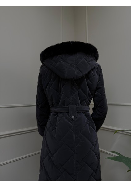 Kadın Kürklü Kapüşonlu Kapitone Uzun Kaban fiyatları