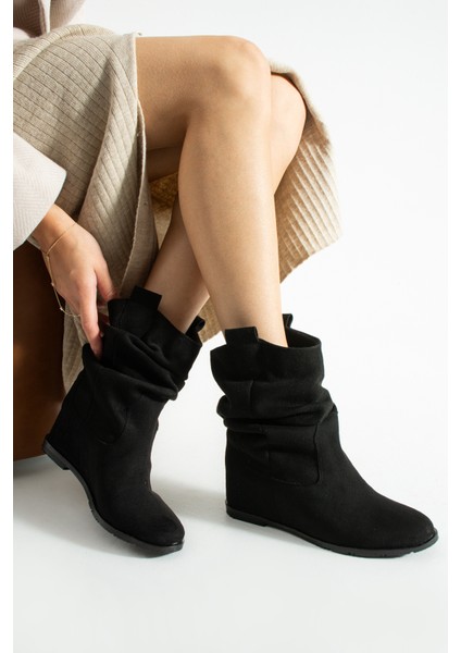 Kadın Körüklü Gizli Topuk Çizme (9cm) Siyah fırsatları