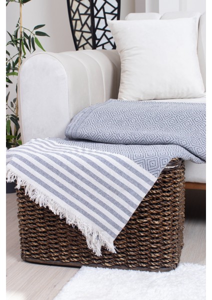 Pamuklu Püsküllü Elmas Desenli Koltuk Örtüsü 170X210 cm | Dekoratif Kanepe, Yatak ve Tv Örtüsü modelleri