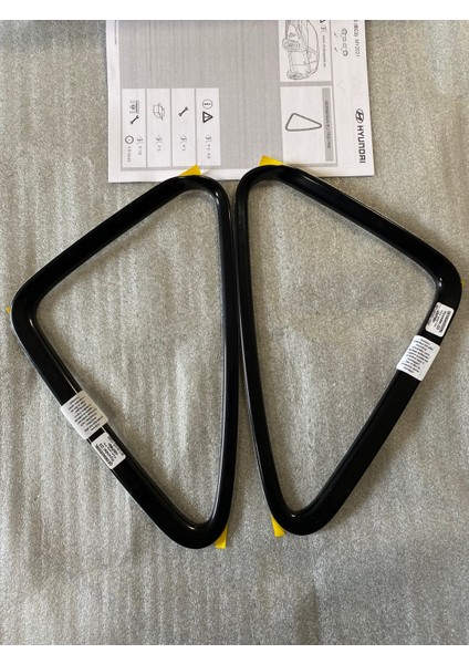 Hyundai I20 Ön Sis Farı Çerçevesi Takım